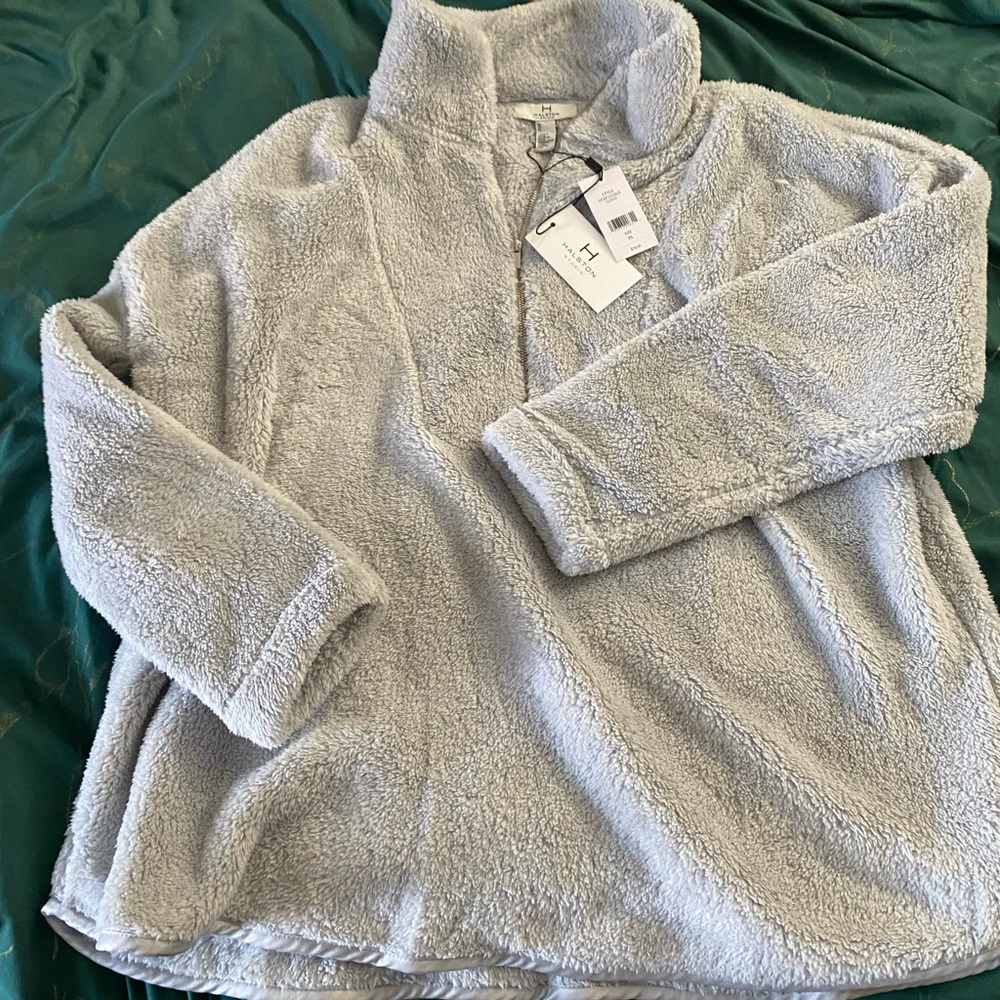Halston pull over